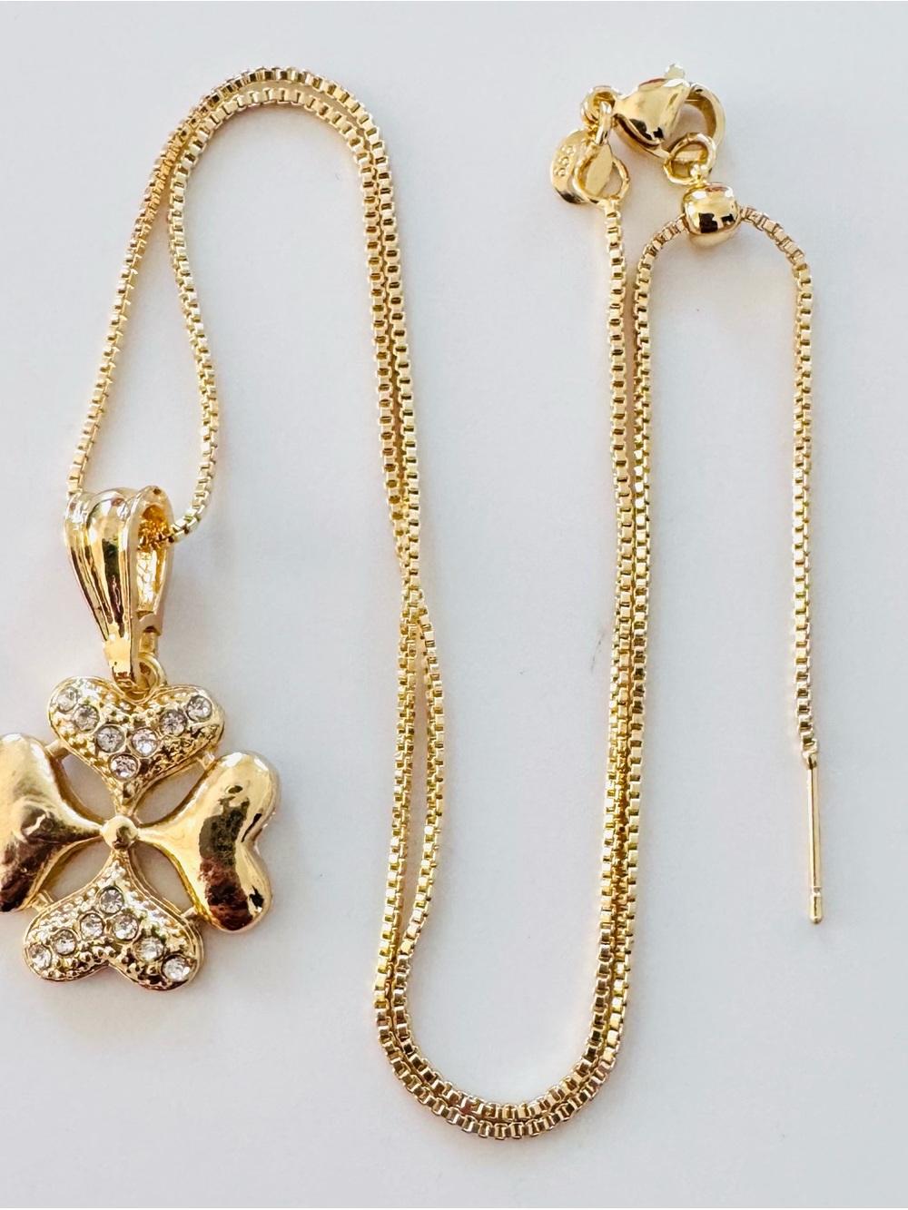 14K Gold Plated Crystal Clover Pendant Necklace. New - Women's Jewelry